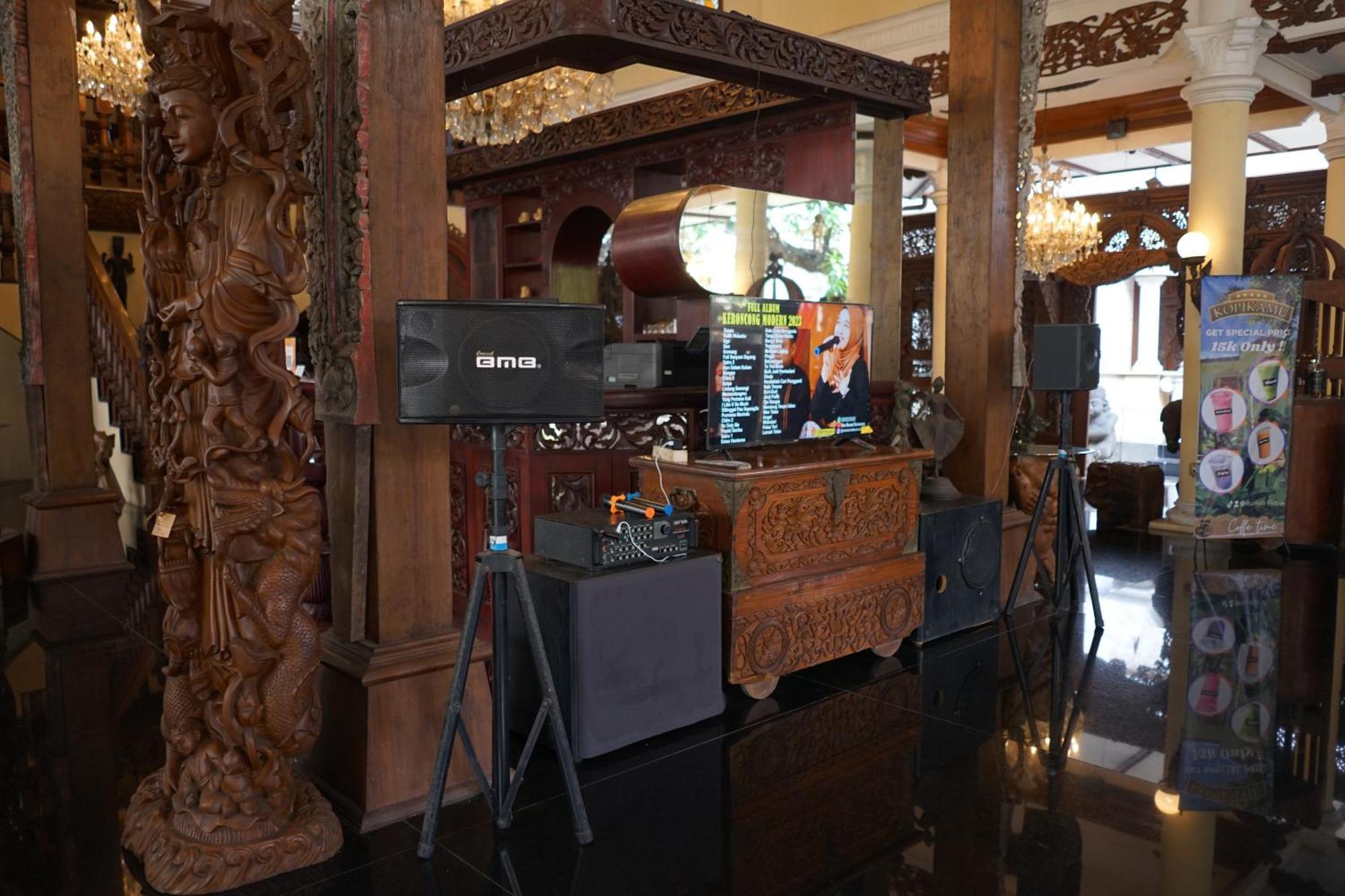 Rumah Pesik Art Heritage Gondowulung Exterior foto