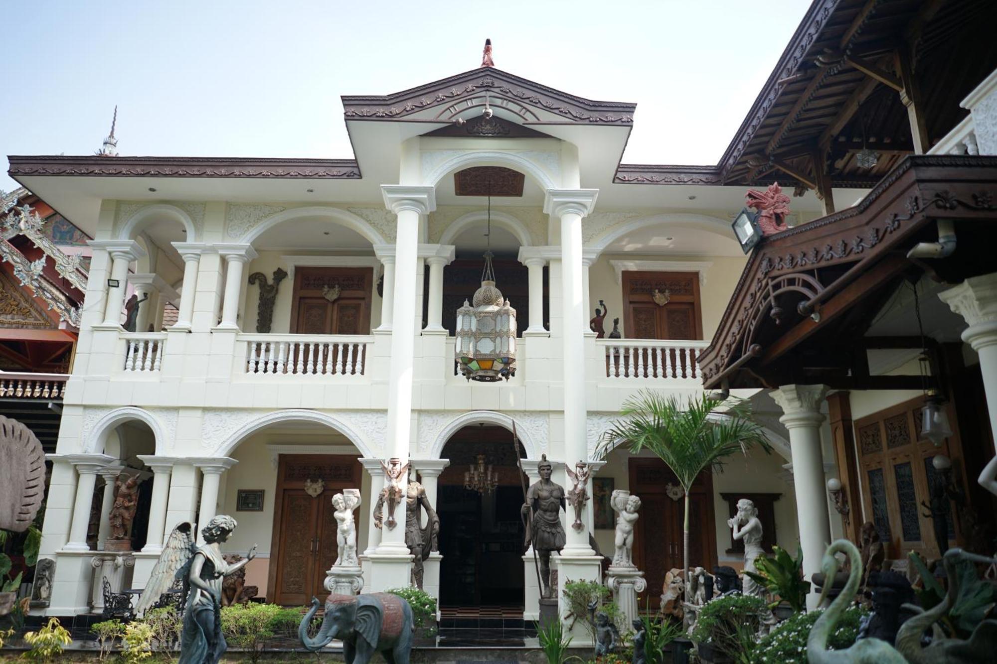 Rumah Pesik Art Heritage Gondowulung Exterior foto